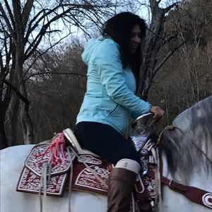 Meet your Posher, Patito